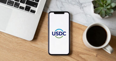 Circle’s USDC is leaving Tether behind in the stablecoin volume race, new data from Visa shows