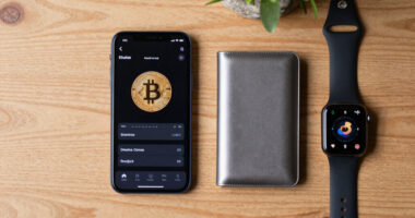 Crypto Long & Short: With MSTR Concerns Assuaged, Look To Traditional Signals Around BTC